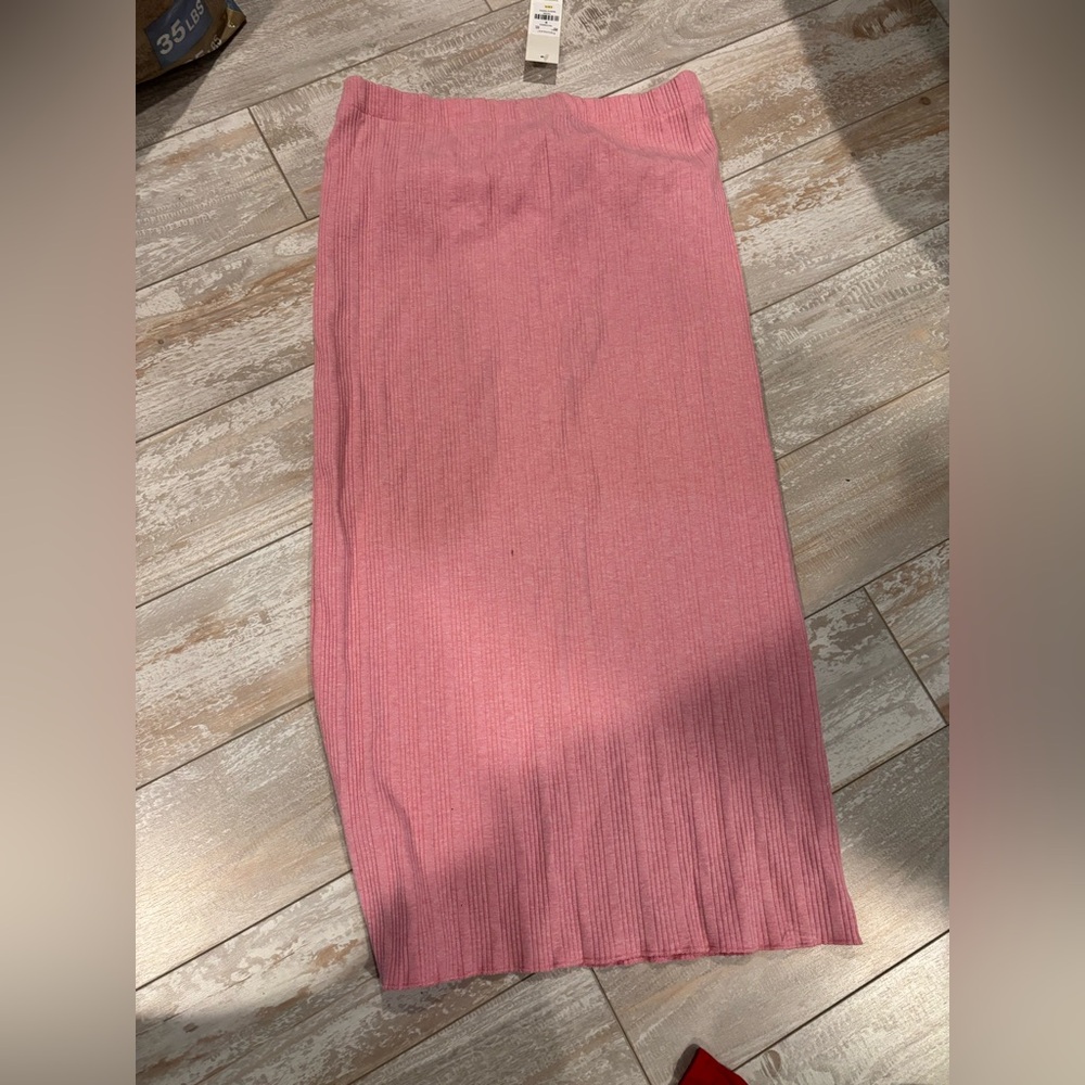 Francesca's Collections Pink Pencil Skirt